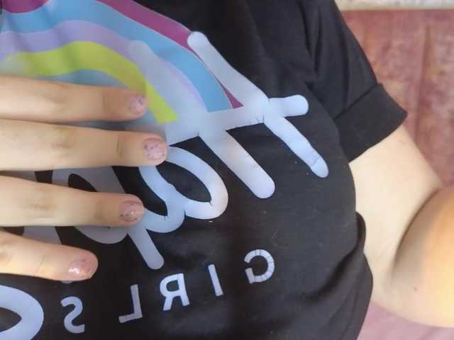 Live sex webcam photo for AgathaLynx #288080072