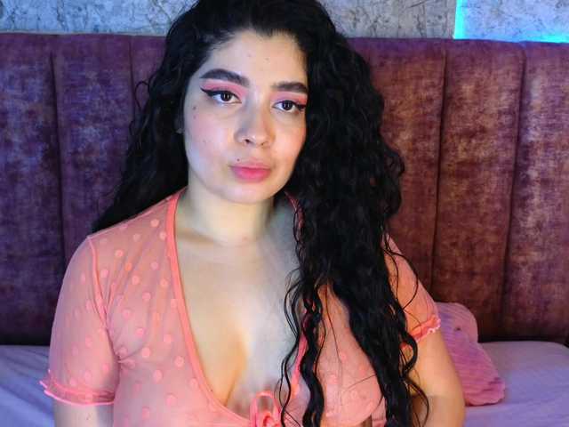 Live sex webcam photo for AgathaLynx #288080136