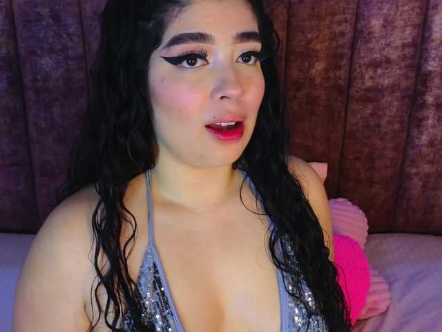 Live sex webcam photo for AgathaLynx #288080143