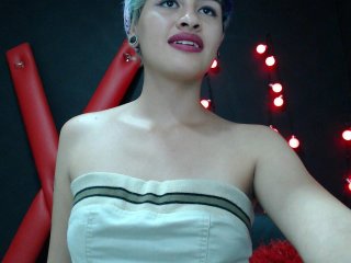 Live sex webcam photo for AgathaRuiz #143553015