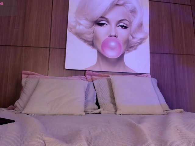 Live sex webcam photo for AgattaDuque #292332410