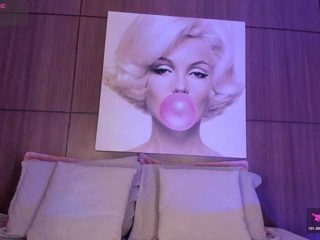 Live sex webcam photo for AgattaDuque #292404644