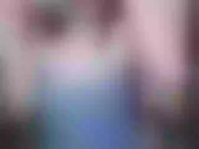 Live sex webcam photo for AhegaoMoli #273443037