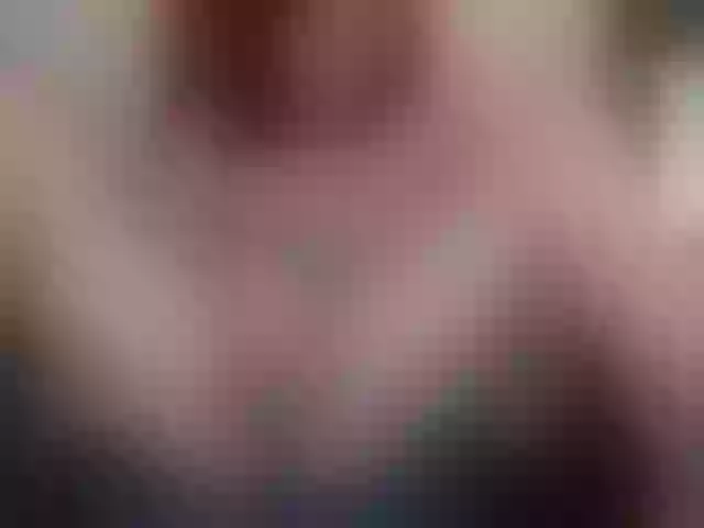 Live sex webcam photo for AhegaoMoli #273881373