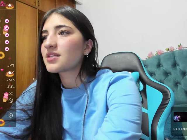 Live sex webcam photo for Ahri-KA #276463216