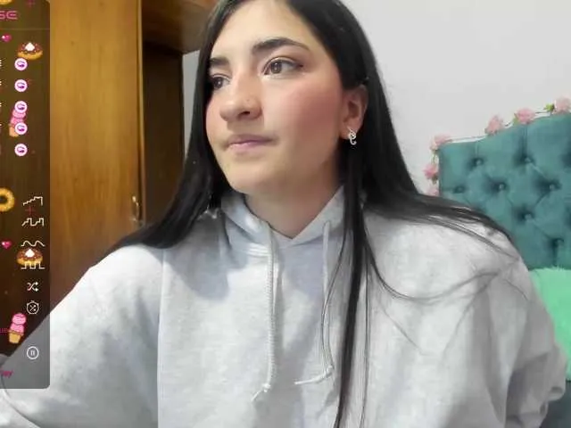 Live sex webcam photo for Ahri-KA #276509112