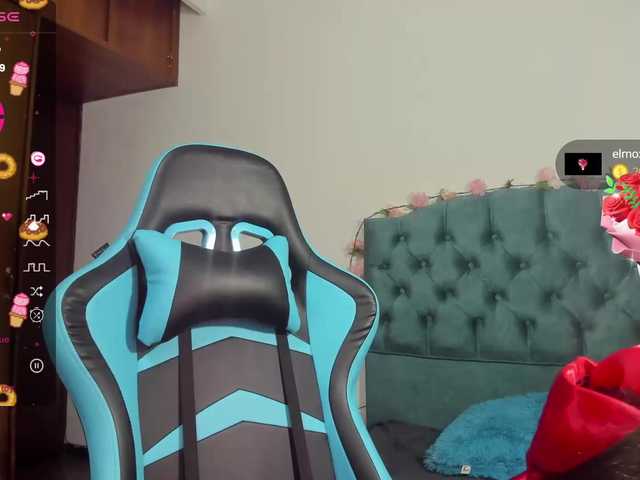 Live sex webcam photo for Ahri-KA #276530777