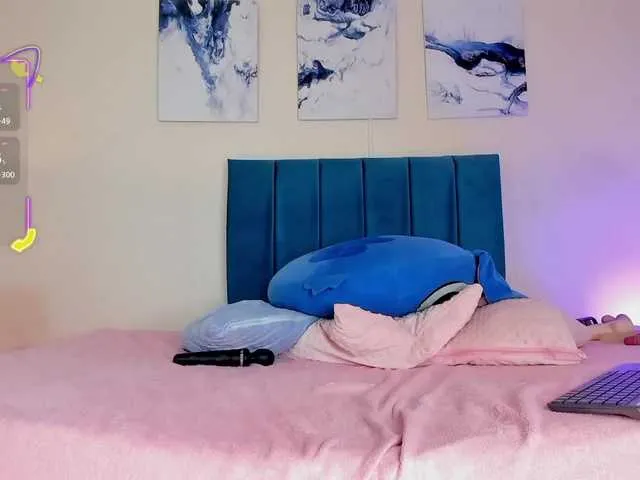 Live sex webcam photo for AhviEbony #291119254