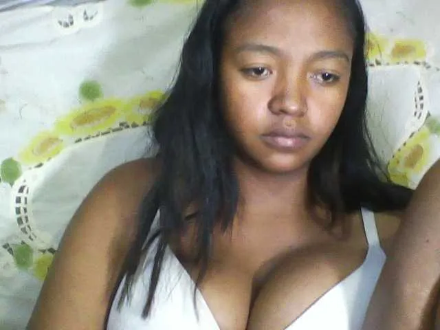 Live sex webcam photo for Aicha2 #278044748