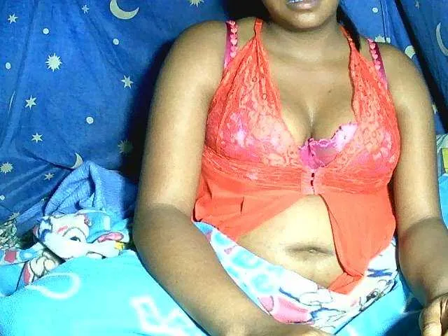 Live sex webcam photo for Aicha2 #278186124