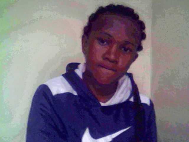 Live sex webcam photo for Aichah1 #274136845