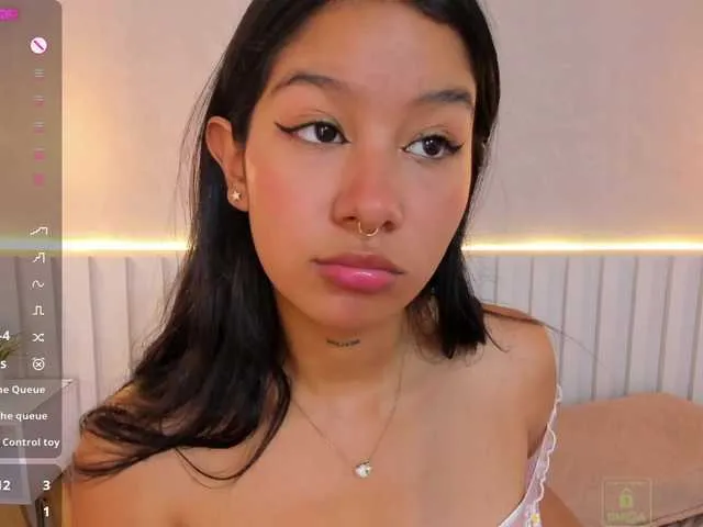 Live sex webcam photo for Aida-Moreno #290308111