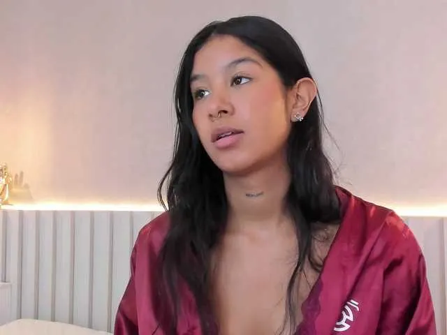 Live sex webcam photo for Aida-Moreno #291104690