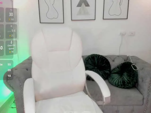 Live sex webcam photo for Aida-adams #291309971