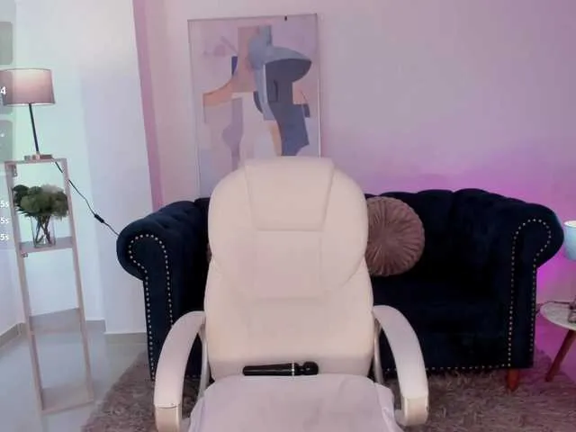 Live sex webcam photo for Aida-adams #291536728