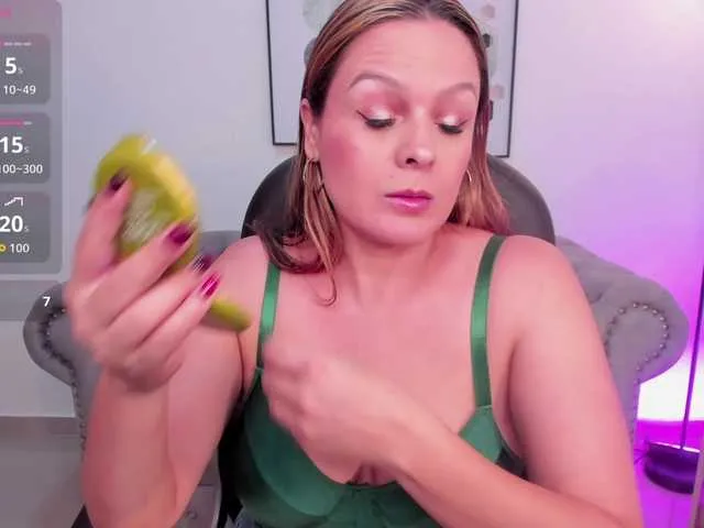 Live sex webcam photo for Aida-adams #291806203