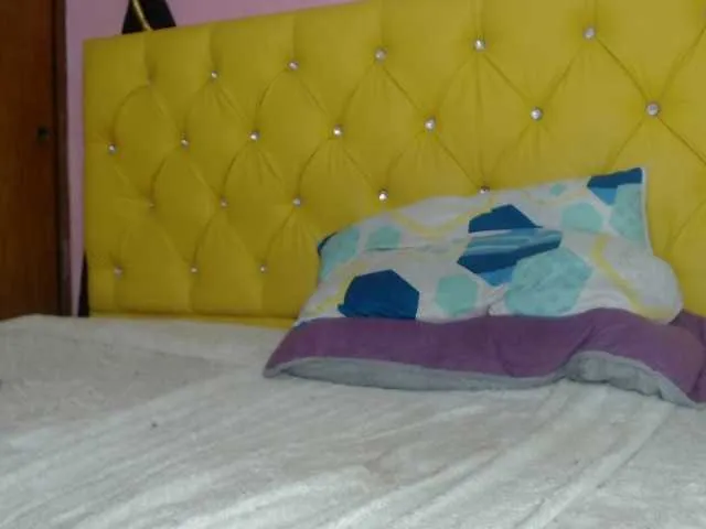 Live sex webcam photo for Aidan-twink #290483479