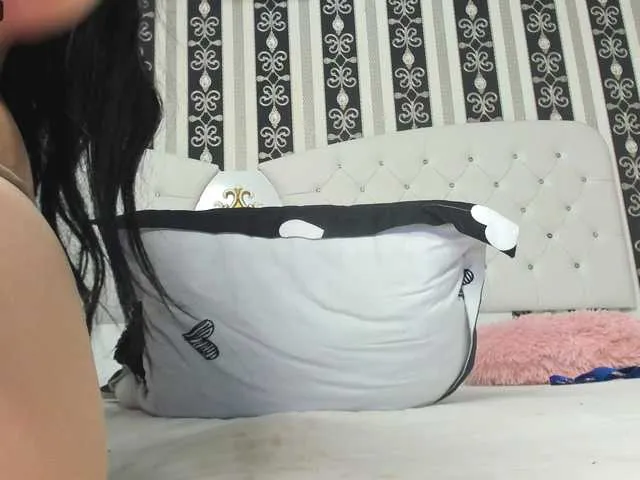 Live sex webcam photo for Aidasina #276904346