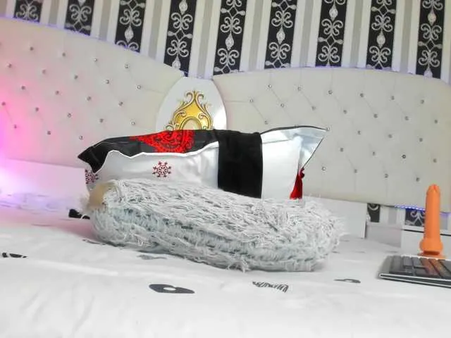 Live sex webcam photo for Aidasina #291296097
