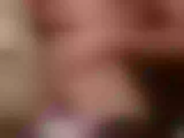 Live sex webcam photo for AileenKiss #292118609