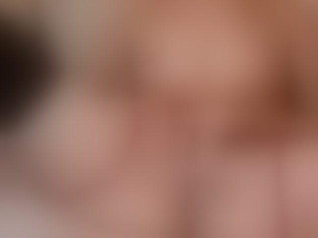 Live sex webcam photo for AileenKiss #292432584