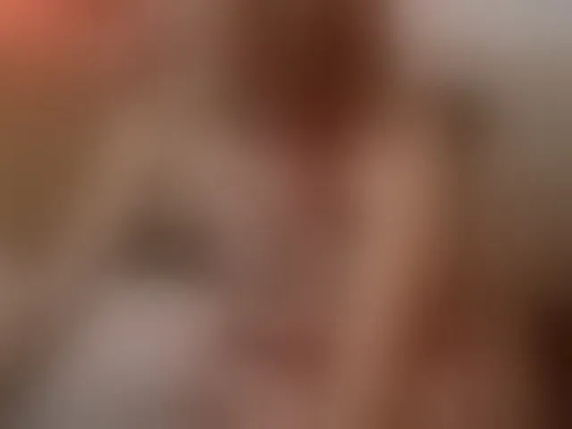 Live sex webcam photo for AileenKiss #292541634