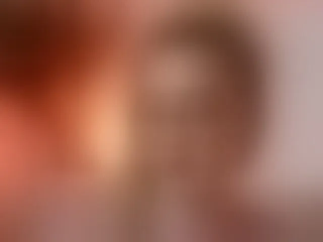 Live sex webcam photo for AileenKiss #293182120