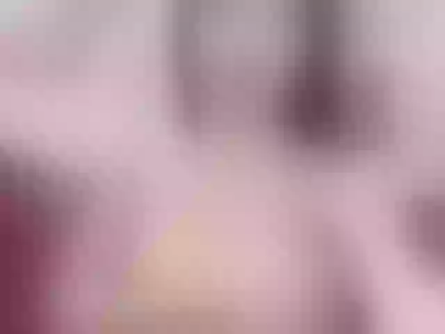 Live sex webcam photo for Aimee120 #290750483