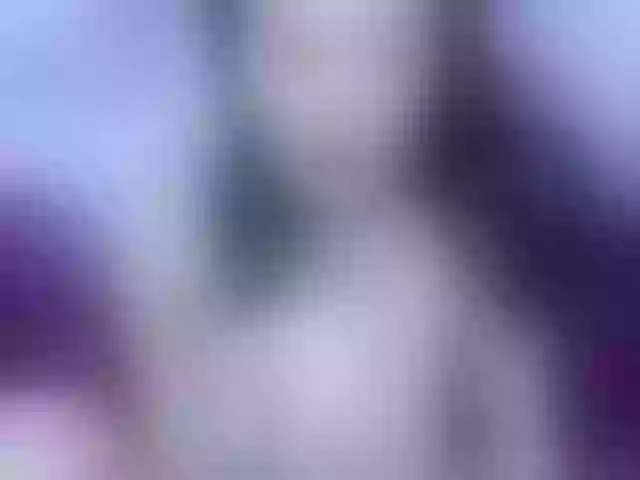 Live sex webcam photo for Aimee120 #291843446