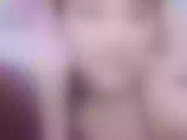 Live sex webcam photo for Aimee120 #291975632