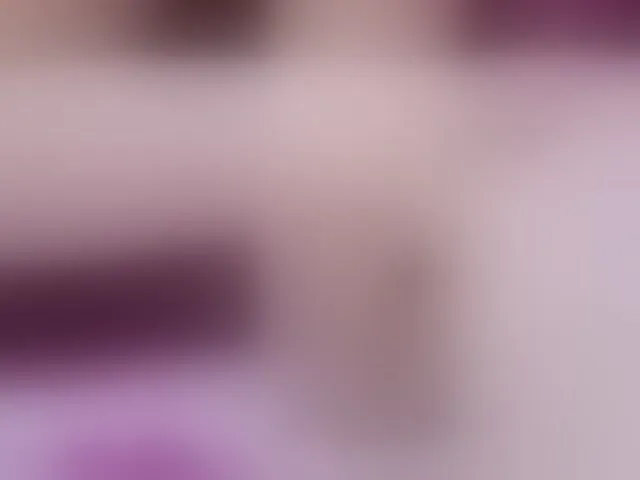 Live sex webcam photo for Aimee120 #293476968