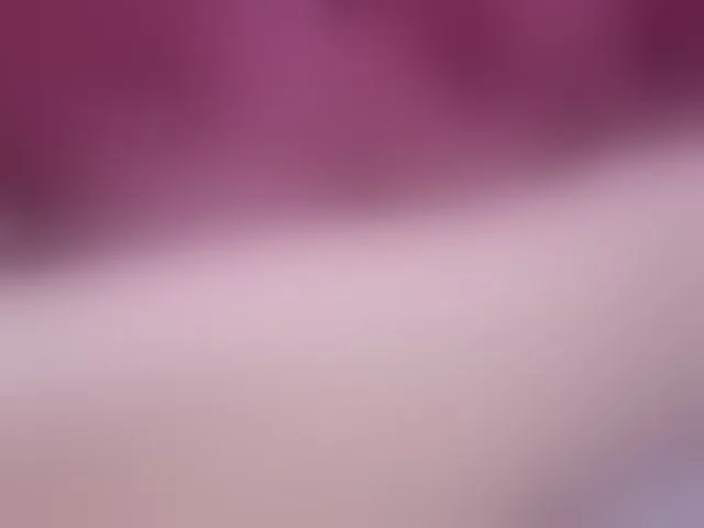 Live sex webcam photo for Aimee120 #293625763
