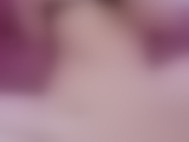 Live sex webcam photo for Aimee120 #293937912