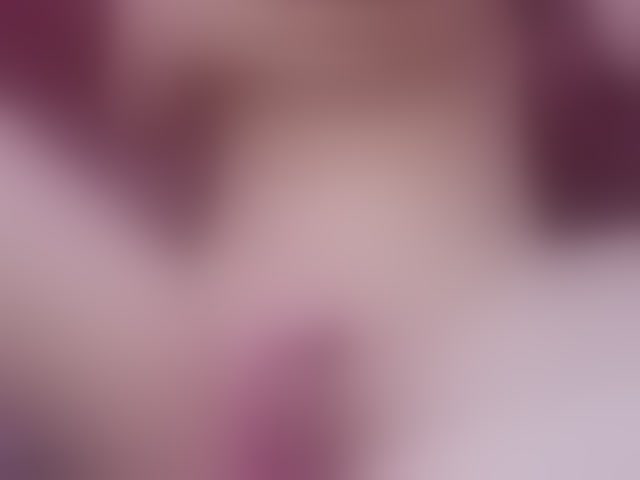 Live sex webcam photo for Aimee120 #293946241