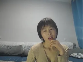 Live sex webcam photo for AimeeY #201010850