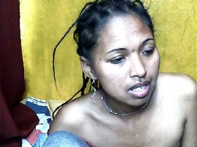 Live sex webcam photo for Ainanaya #276006097