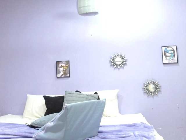 Live sex webcam photo for AinhoaFoster #277465668