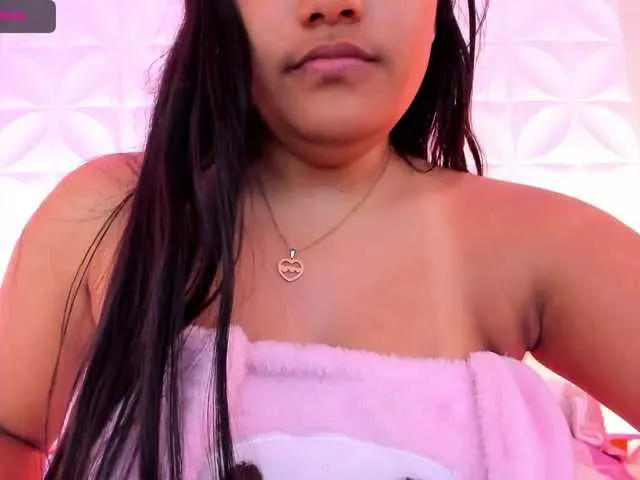 Live sex webcam photo for AinoaPalma #287998477