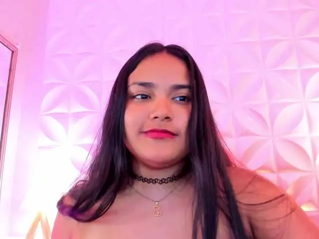 Live sex webcam photo for AinoaPalma #287998499