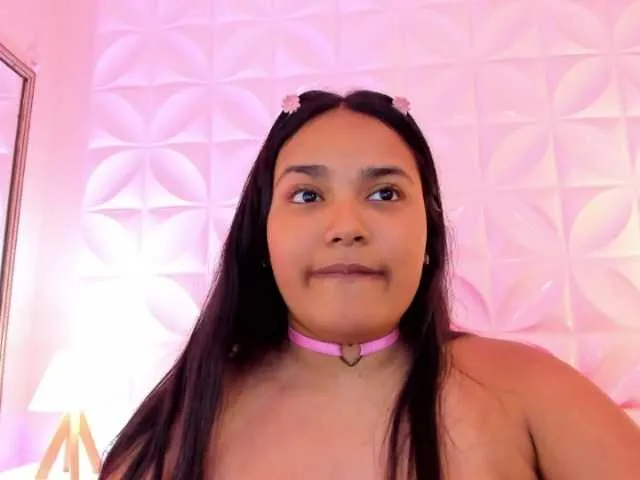 Live sex webcam photo for AinoaPalma #287998500