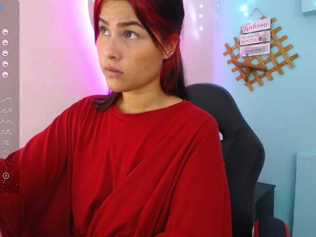 Live sex webcam photo for AishaAmin #277554893