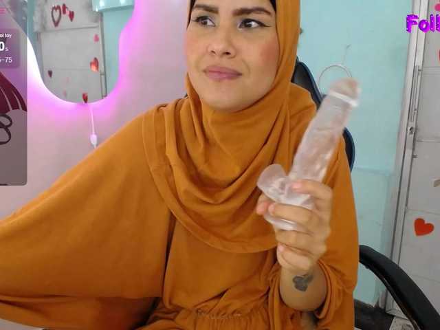 Live sex webcam photo for AishaAmin #277893315