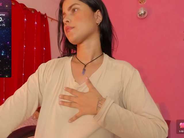 Live sex webcam photo for AishaAmin #278196806