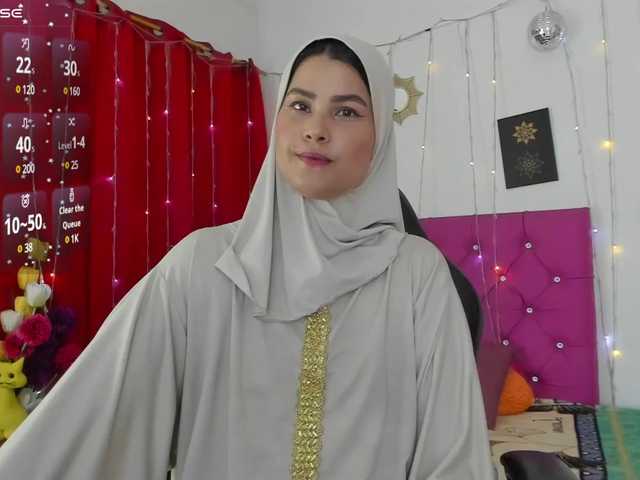 Live sex webcam photo for AishaAmin #290888233