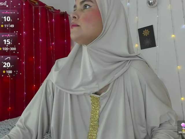 Live sex webcam photo for AishaAmin #290919637