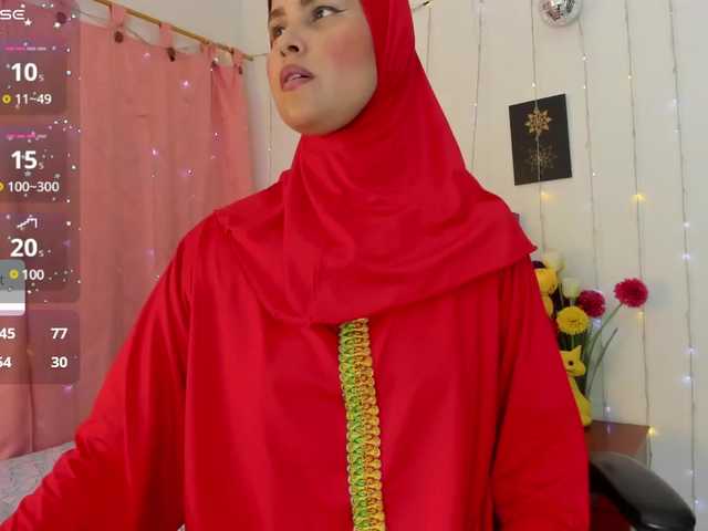 Live sex webcam photo for AishaAmin #291467832