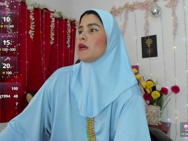 Live sex webcam photo for AishaAmin #291568731