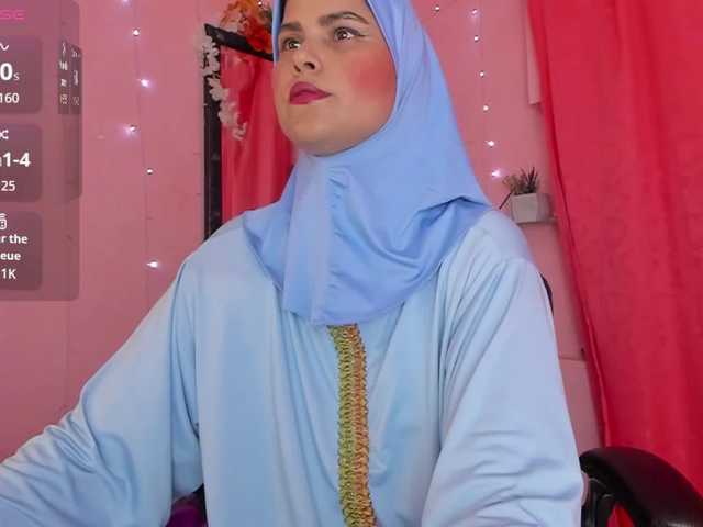 Live sex webcam photo for AishaAmin #291949018