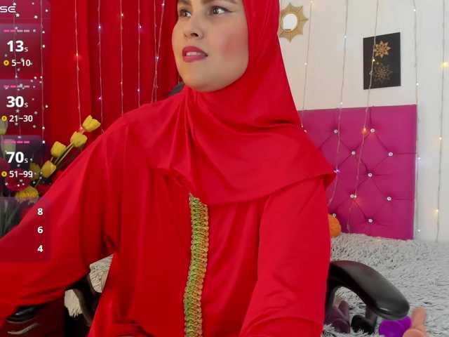 Live sex webcam photo for AishaAmin #292028604