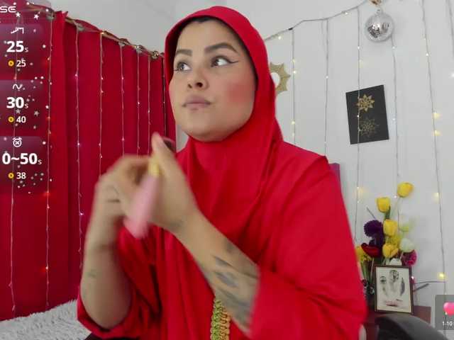 Live sex webcam photo for AishaAmin #292261013